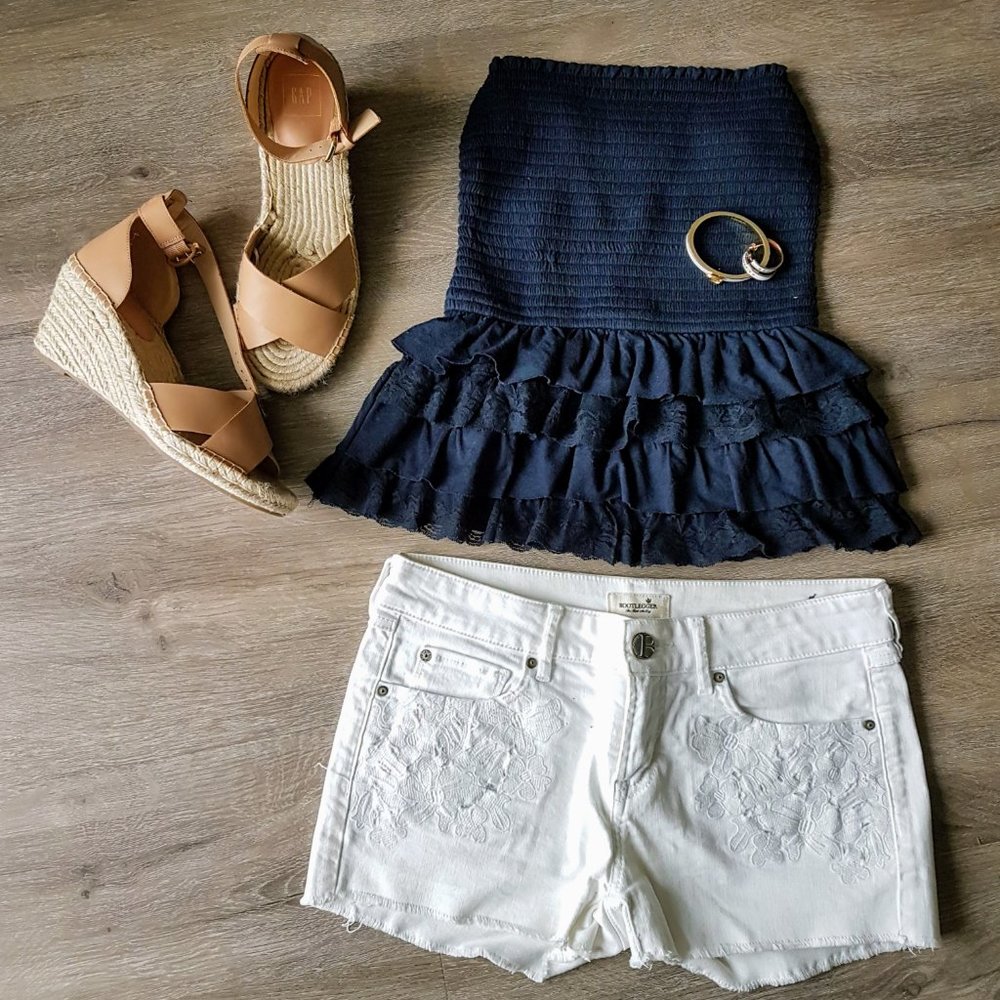 Hollister strapless mock lace top - Picture 1 of 4
